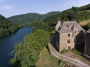 Château de Salamon - plage privée